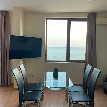 Apartment Garden Of Eden Nk Modern E Apartmens, Sveti Vlas