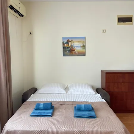 Apartment Garden Of Eden Nk Modern E Apartmens,